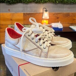 BedStu Azeli Nectar Lux Sneakers